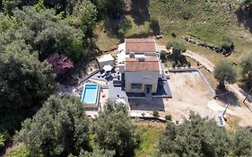 Armoniahousesuites